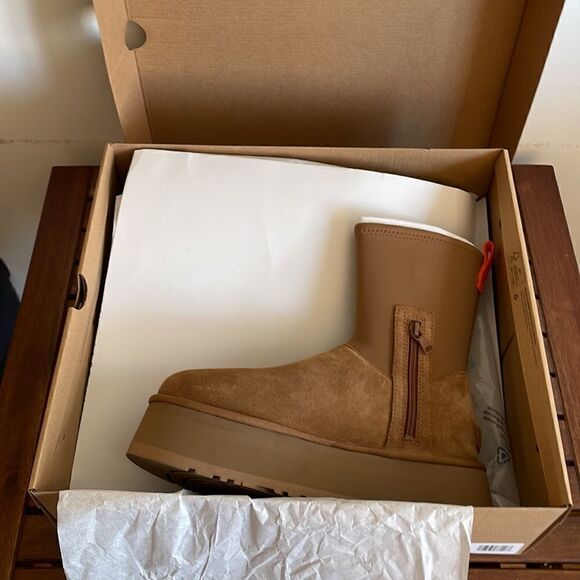 UGG Classic Dipper Boots Chestnut USA Women Size 9/UK 7/EU 40 - Picture 14 of 14